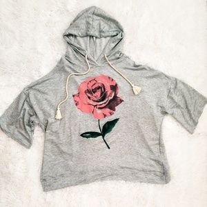 Hooded top with twist back